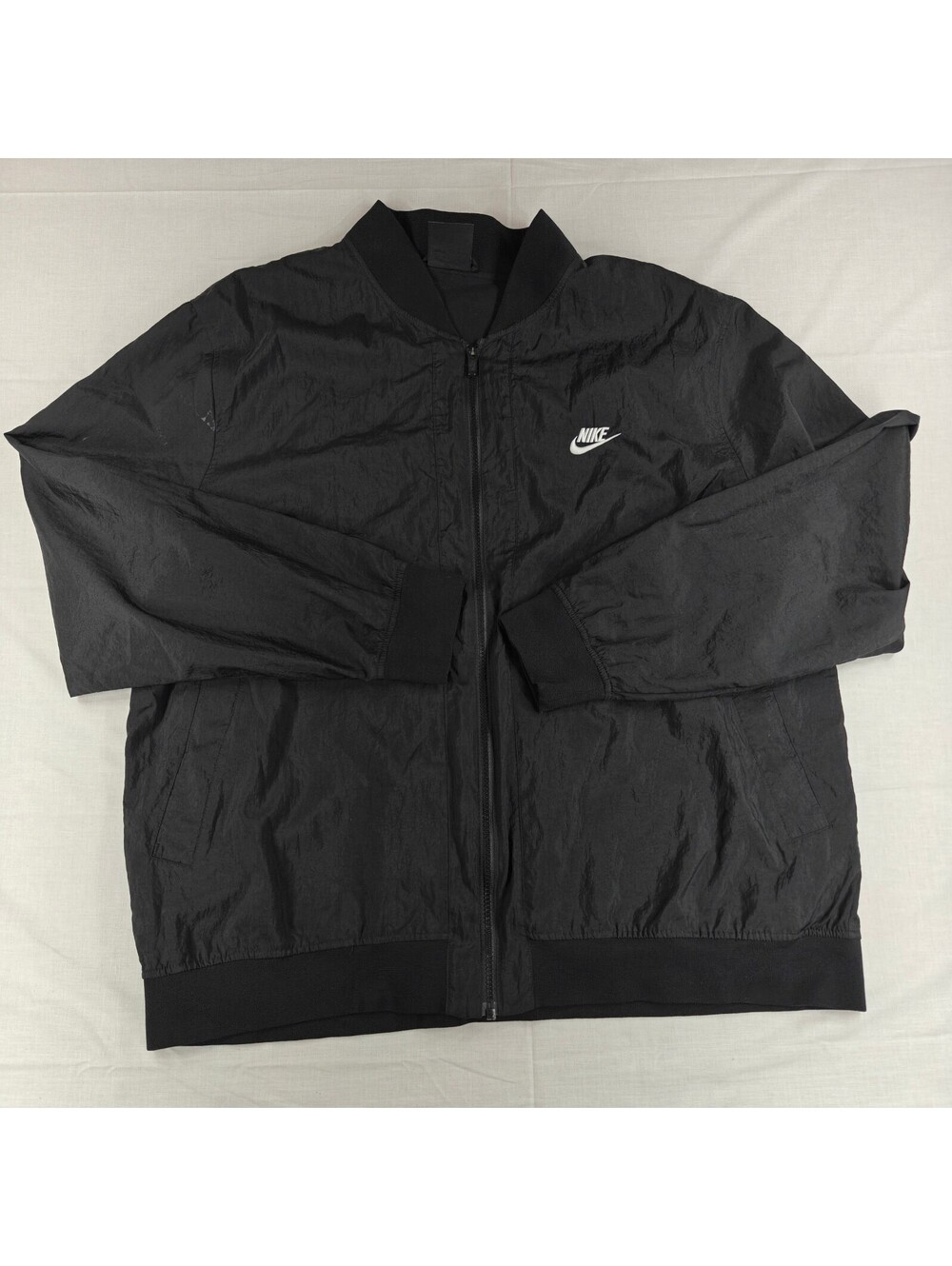 Nike Men’s XXL Black Full Zip Bomber Jacket Windbreaker Swoosh Lightweight